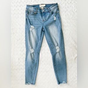 ALTAR’D STATE Distressed High Rise Skinny Jeans